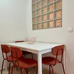 Little Horse Apartments 1